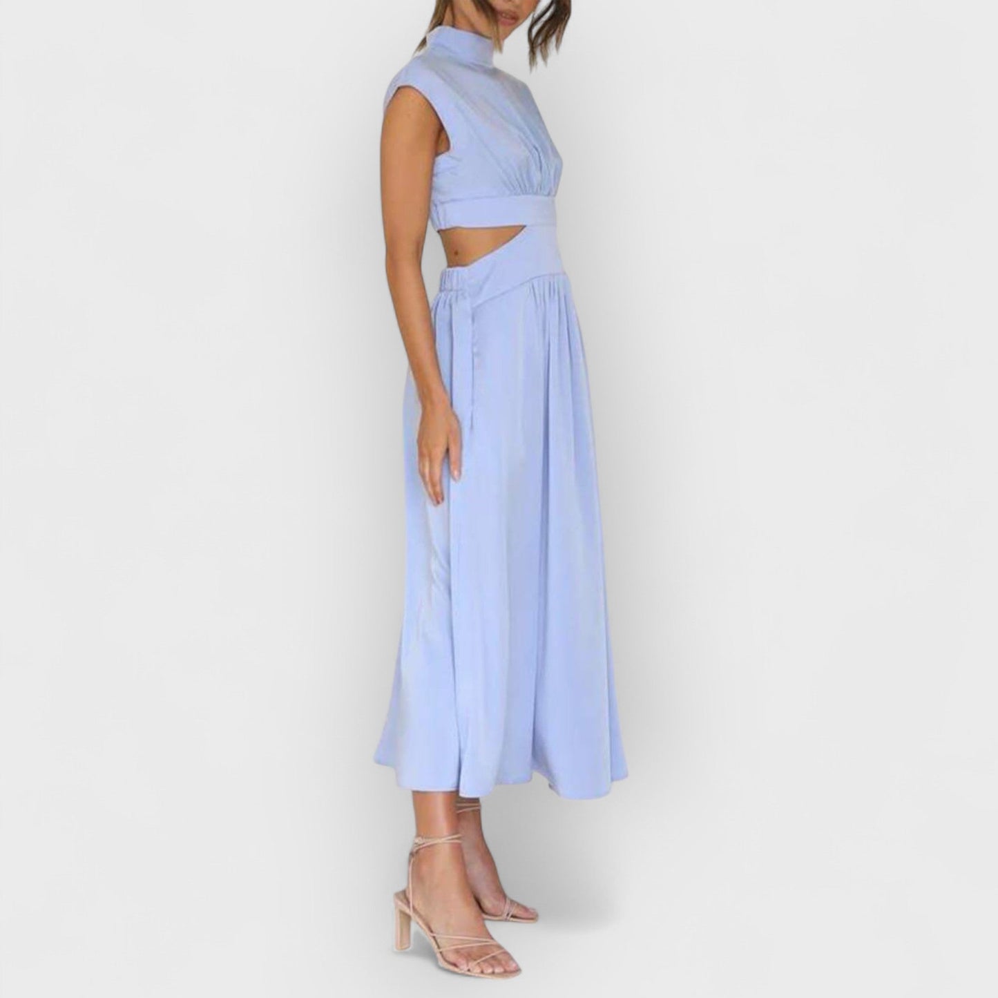 Lucy | Cut-Out Waist Pocketed Holiday Midi Dress