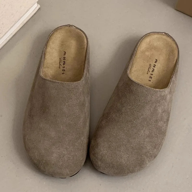 Crestar | Stylish Women's Flat Mules – Soft, Cozy & Retro Spring Slides