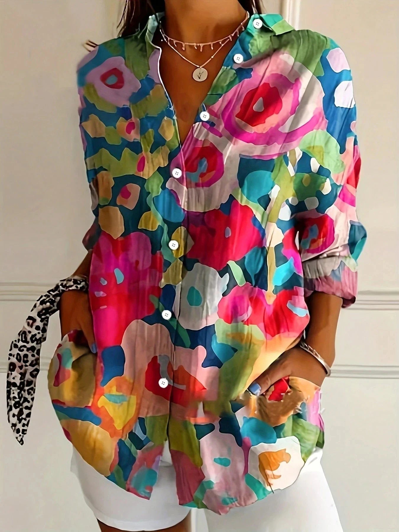 Annika | Colorful Blouse with Playful Print