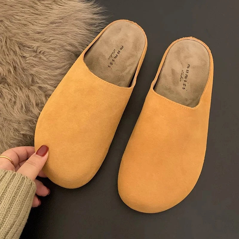 Crestar | Stylish Women's Flat Mules – Soft, Cozy & Retro Spring Slides