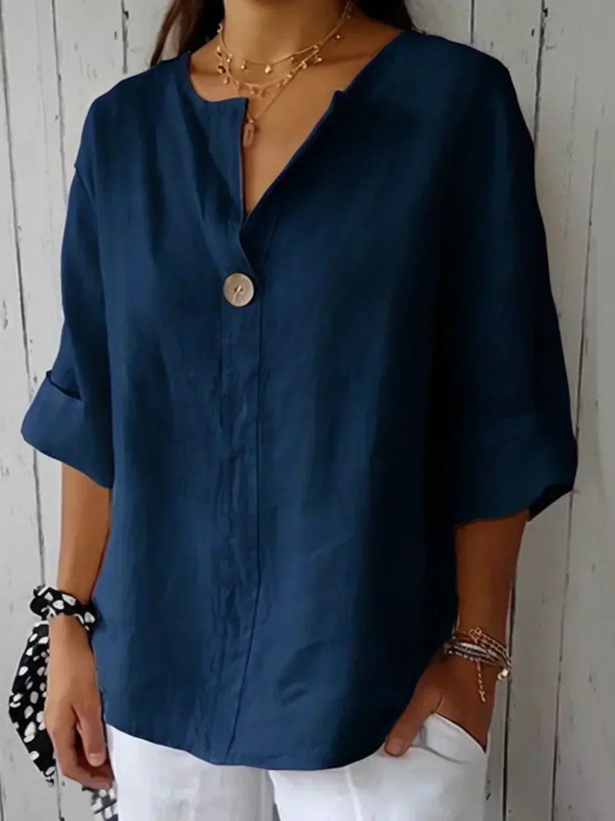 Roisin | Relaxed V-Neck Blouse