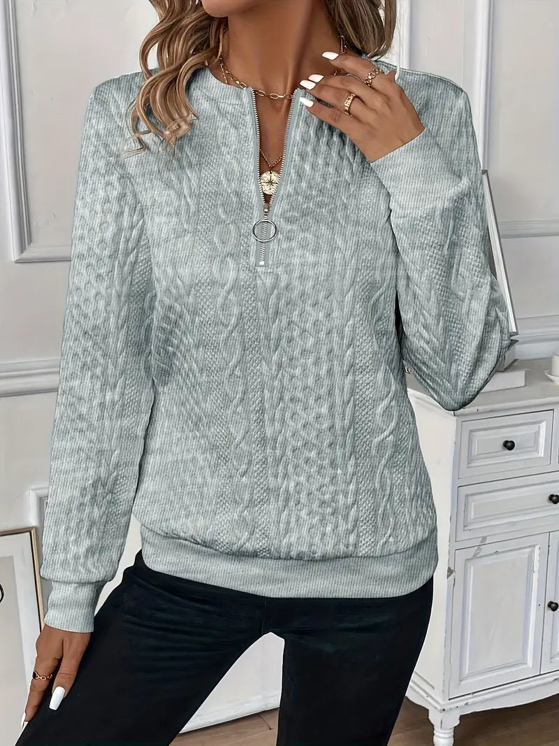 Mira | Sweater with Zipper