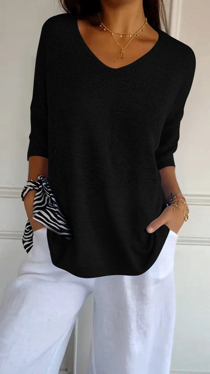 Elowen | Plain Knitted Top with V-neckline