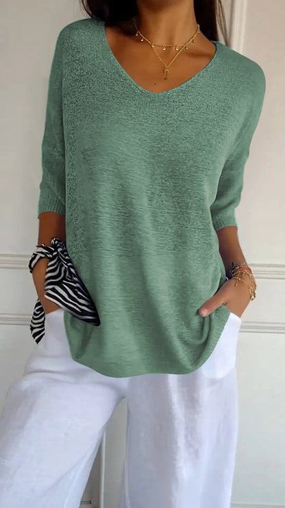 Elowen | Plain Knitted Top with V-neckline