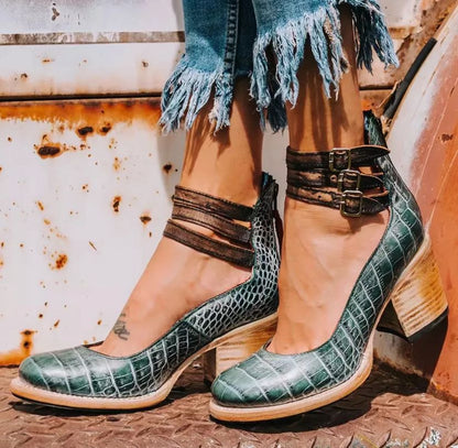 Alina | Vintage Pumps