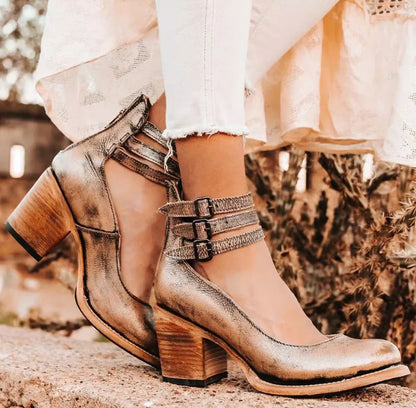 Alina | Vintage Pumps