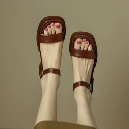 Naomi | Sandals