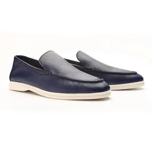 Max | Cowhide Moccasins